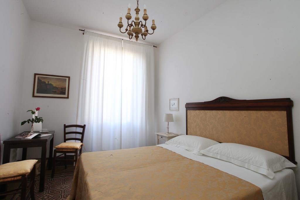 Dimora Pieri Apartment Florenţa Cameră foto